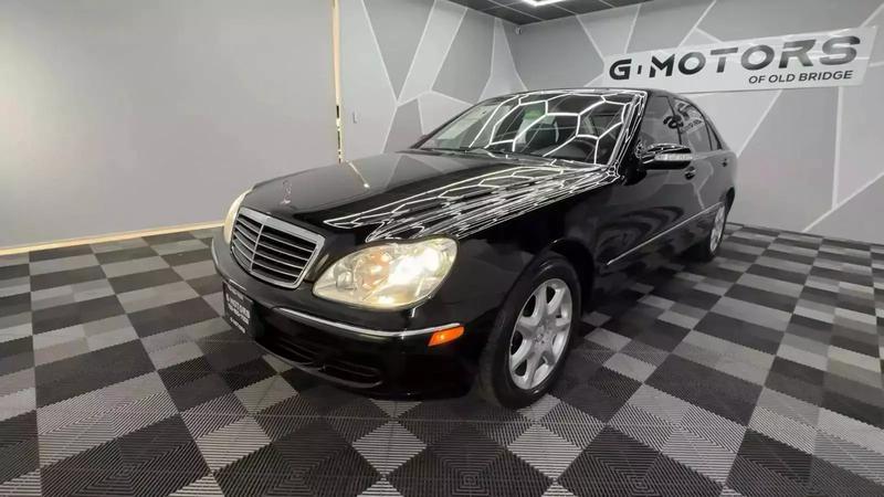 2006 Mercedes-Benz S-Class S 500 4MATIC Sedan 4D 17