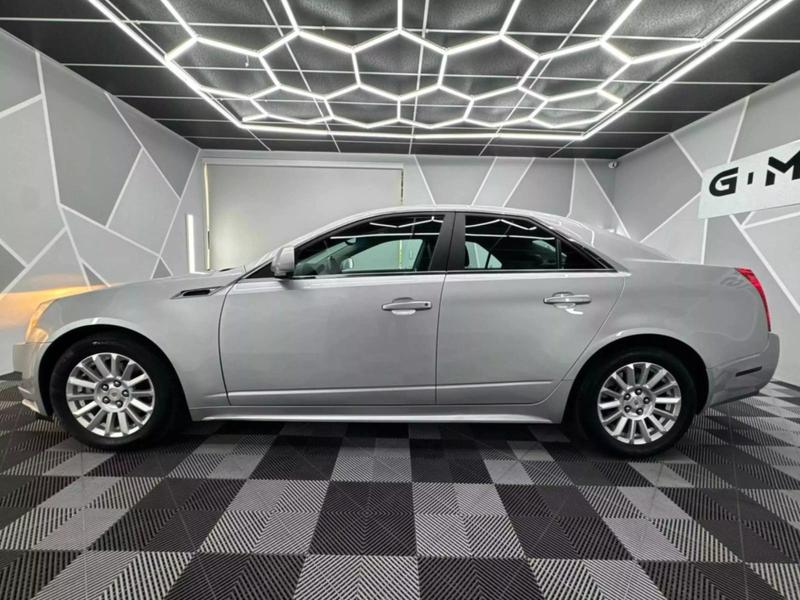 2011 Cadillac CTS Sedan 4D 3