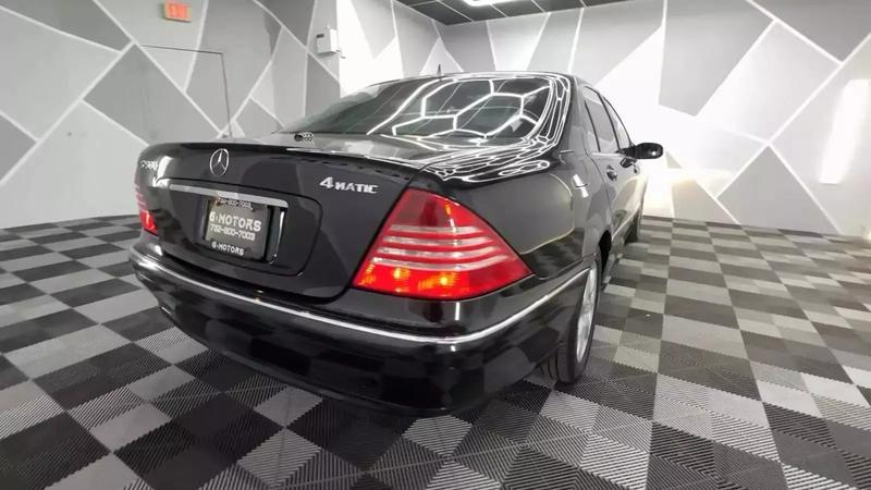 2006 Mercedes-Benz S-Class S 500 4MATIC Sedan 4D 9