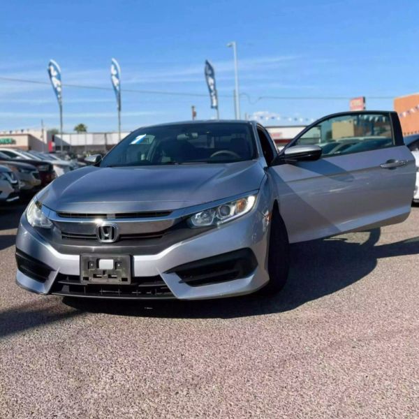 2017 Honda Civic LX-P