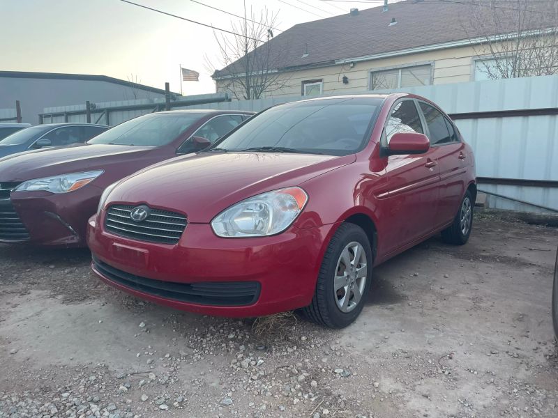 2011 Hyundai Accent GLS