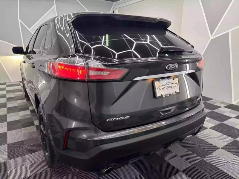 2020 Ford Edge SE Sport Utility 4D 6