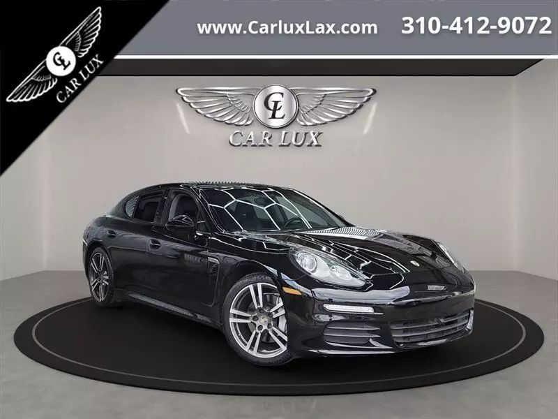 2015 Porsche Panamera Base