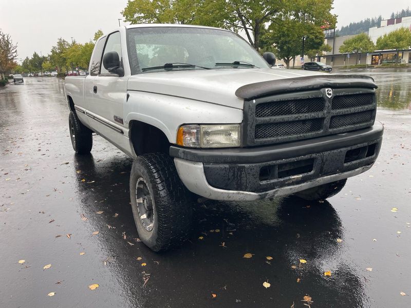 1999 Dodge Ram 2500 Base
