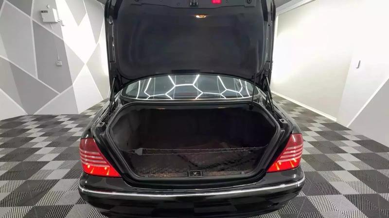 2006 Mercedes-Benz S-Class S 500 4MATIC Sedan 4D 20