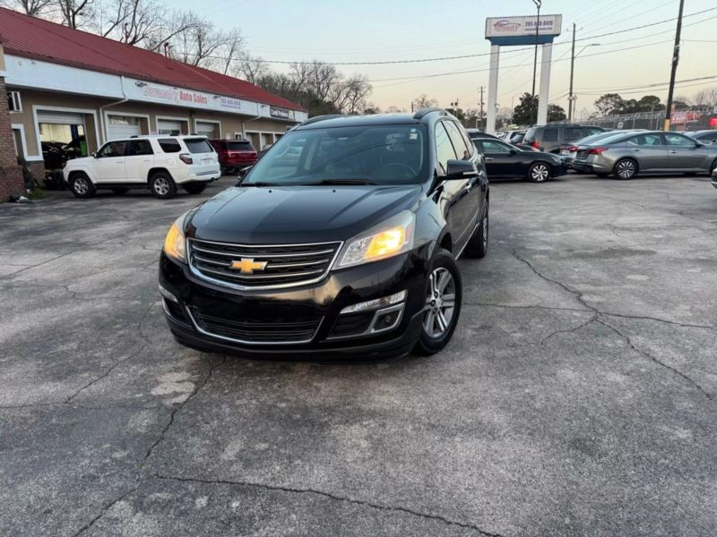 2017 Chevrolet Traverse LT