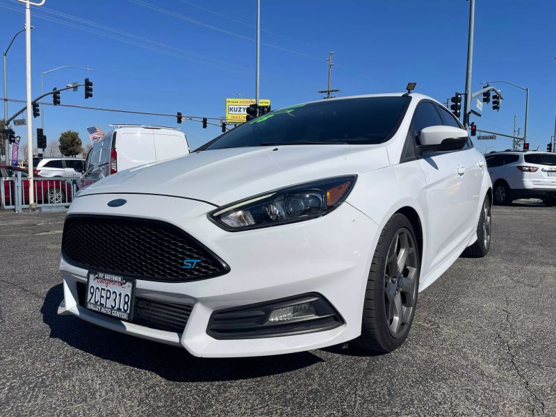 2018 Ford Focus ST