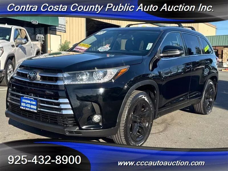 2017 Toyota Highlander Limited