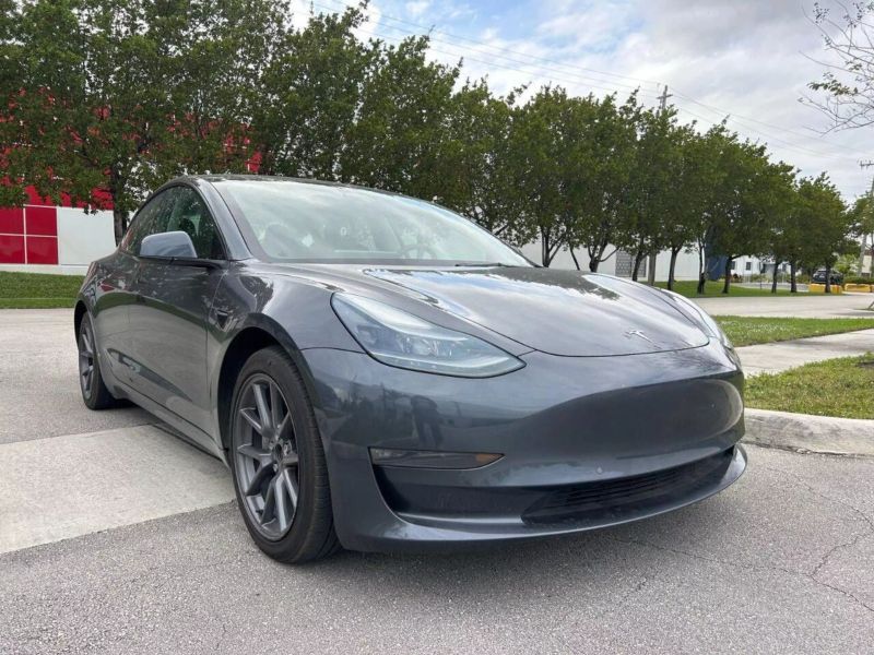 2022 Tesla Model 3 Long Range