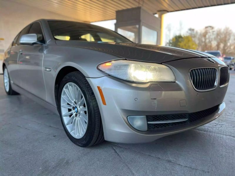 2012 BMW 5 Series 535i