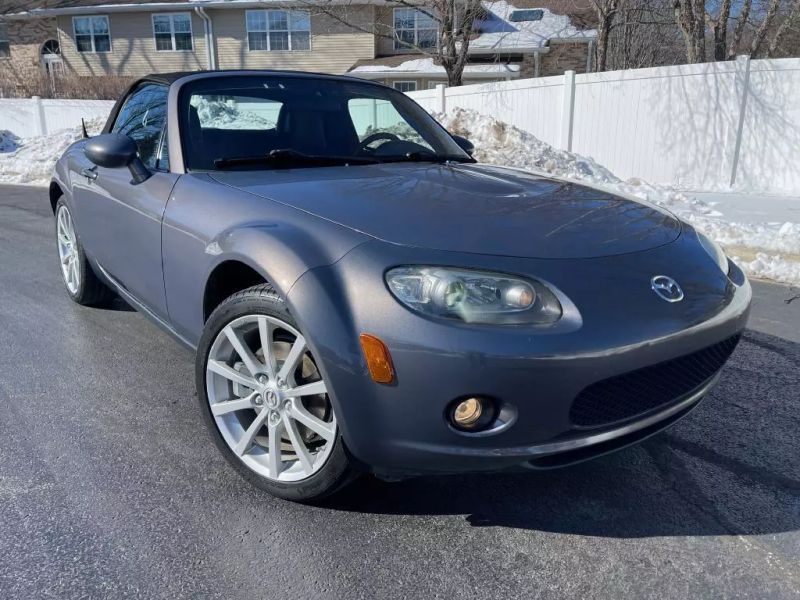 2006 Mazda MX-5 Miata Touring