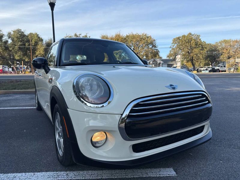 2016 MINI Hardtop Cooper