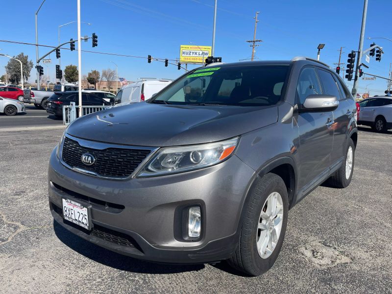 2015 Kia Sorento LX