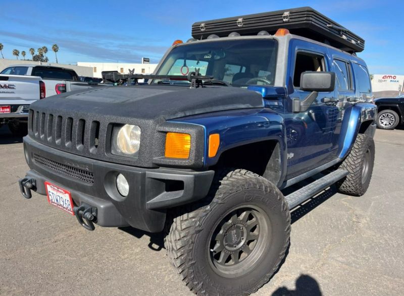 2006 HUMMER H3 Base