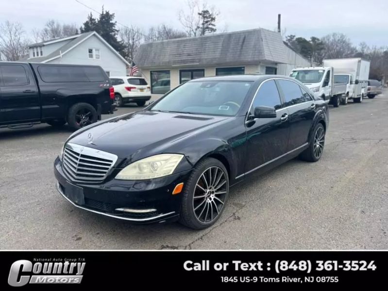 2010 Mercedes-Benz S-Class S 550 4MATIC