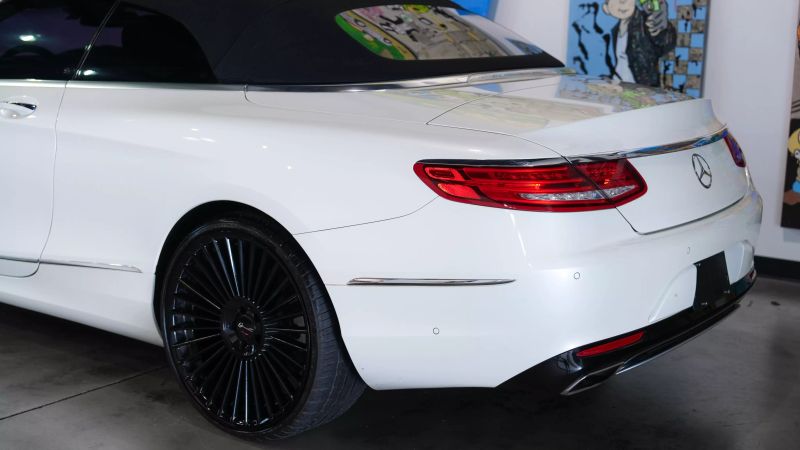 https://imagesdl.dealercenter.net/800/600/202502-80e02fca87aa4eb98887ef368c5a922c.jpg