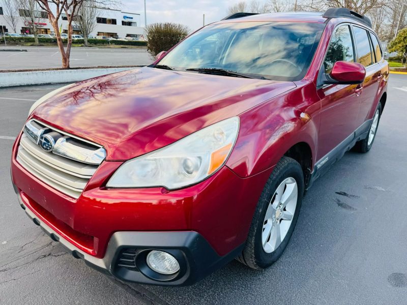 2013 Subaru Outback 2.5i Premium