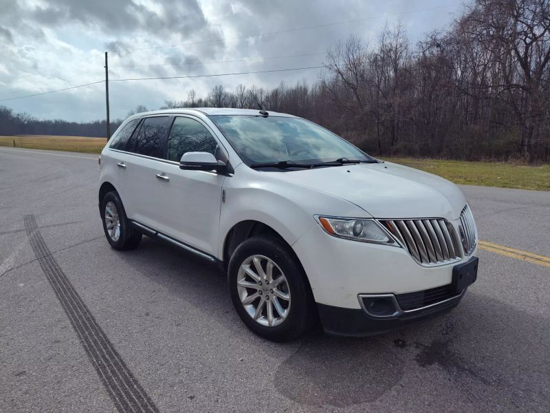 2015 Lincoln MKX Base