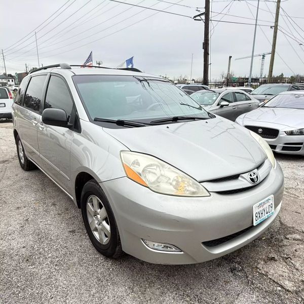 2007 Toyota Sienna CE