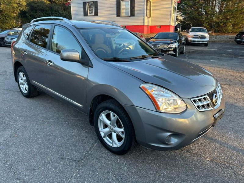 2011 Nissan Rogue S