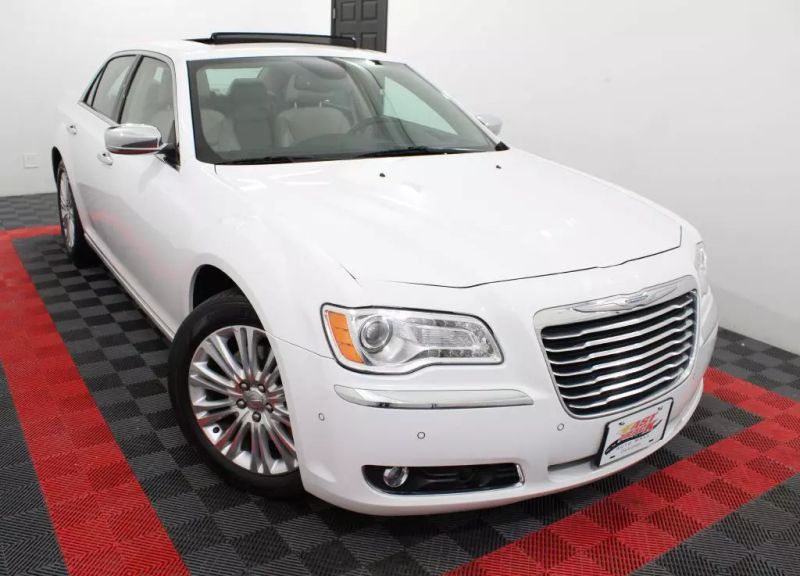 2014 Chrysler 300 C