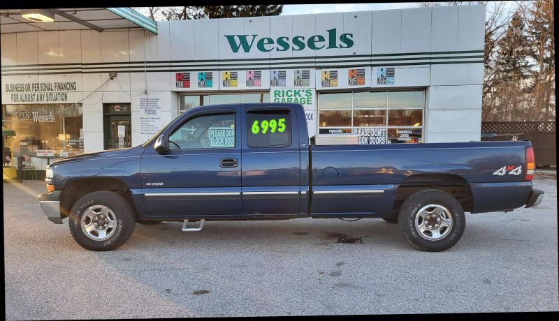 2002 Chevrolet Silverado 1500 Base