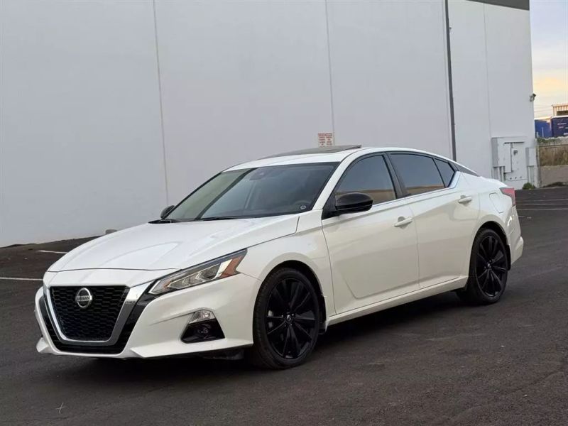 2022 Nissan Altima 2.5 SR