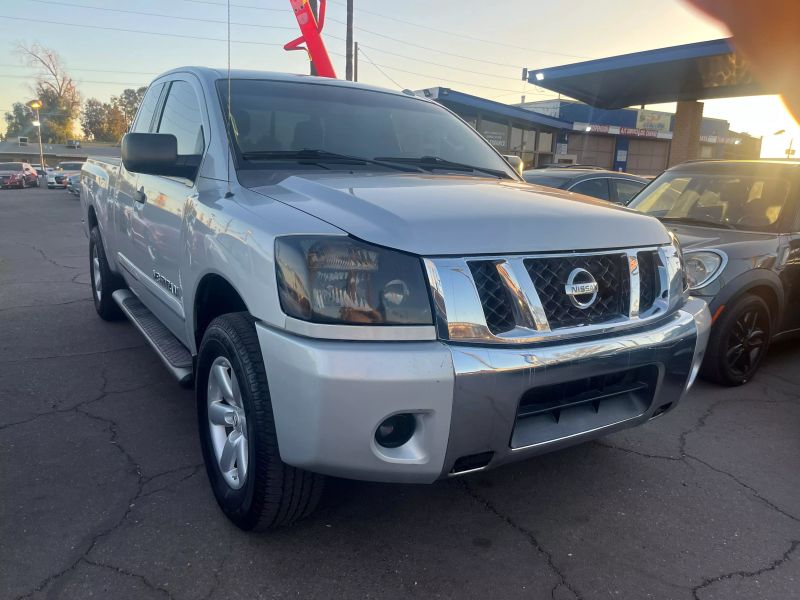 2014 Nissan Titan SV