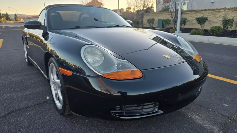 2000 Porsche Boxster Base
