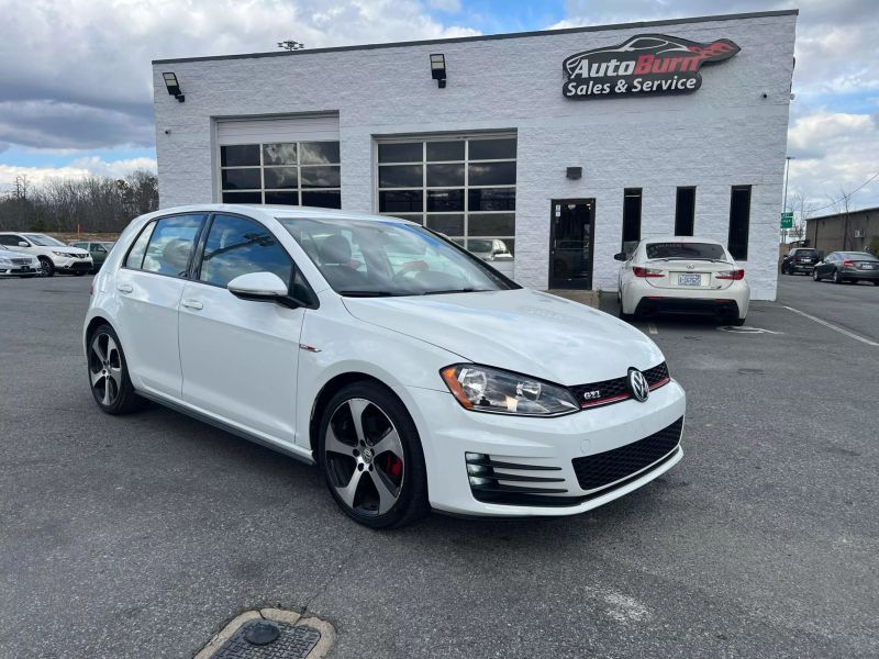 2017 Volkswagen Golf GTI S