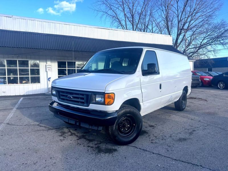 2004 Ford E-Series E-250