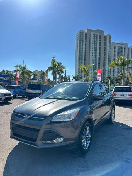 2015 Ford Escape SE