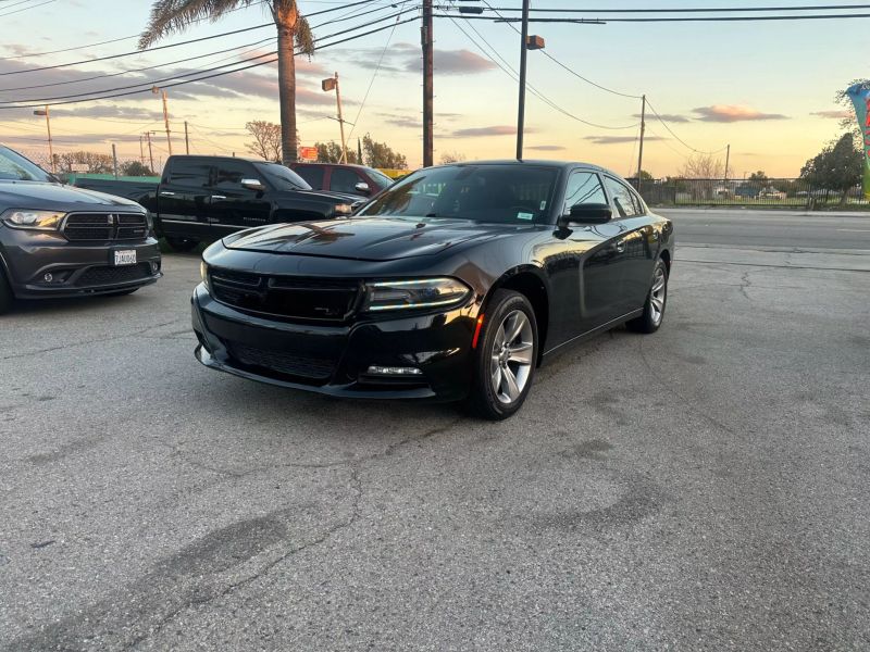 2016 Dodge Charger SXT