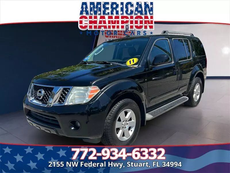 2011 Nissan Pathfinder SV