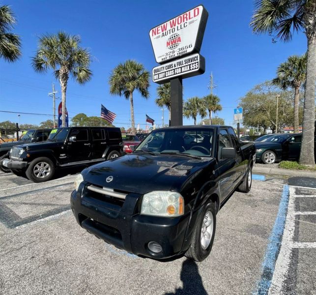 2003 Nissan Frontier XE