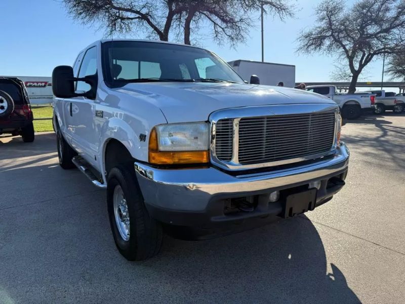 2001 Ford Super Duty F-250 Base