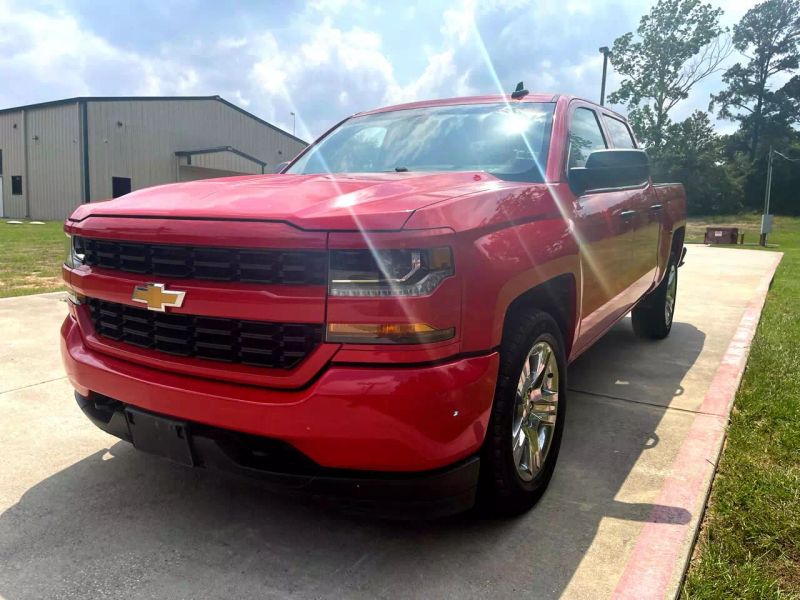 2018 Chevrolet Silverado 1500 Custom