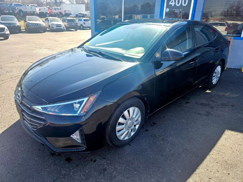 2019 Hyundai Elantra SE