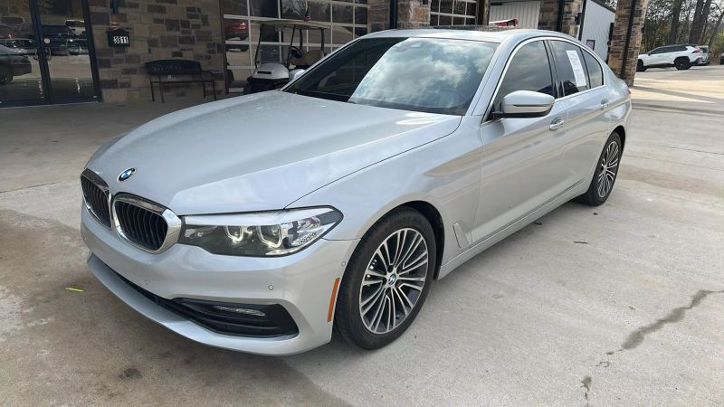 2018 BMW 5 Series 530i