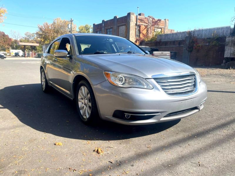 2013 Chrysler 200 Limited