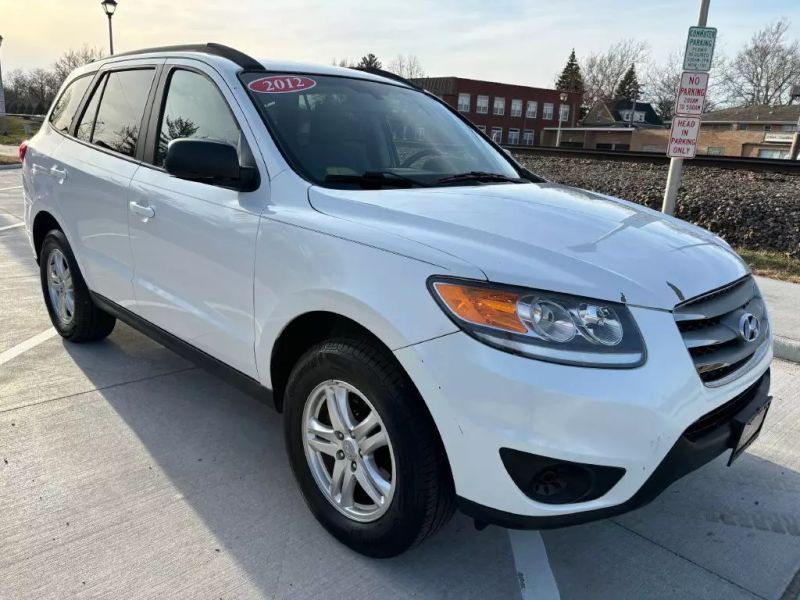 2012 Hyundai Santa Fe GLS