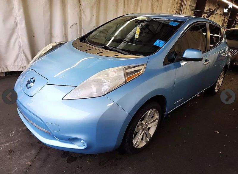 2015 Nissan LEAF S