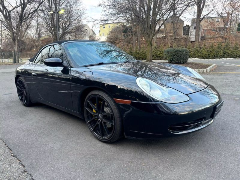2000 Porsche 911 Carrera