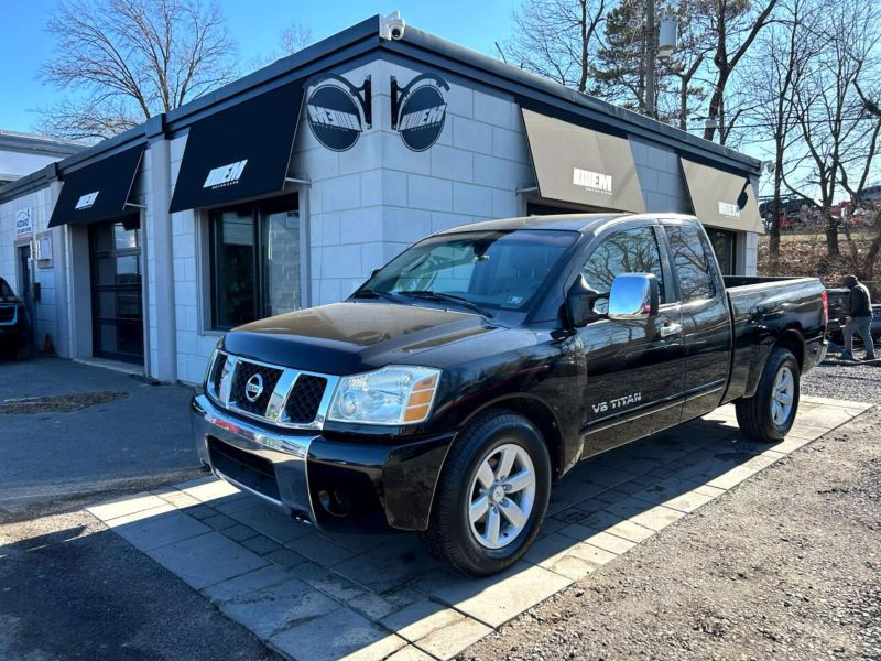 2005 Nissan Titan SE