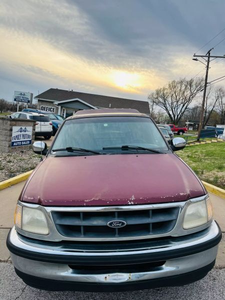 1997 Ford F-150 Base