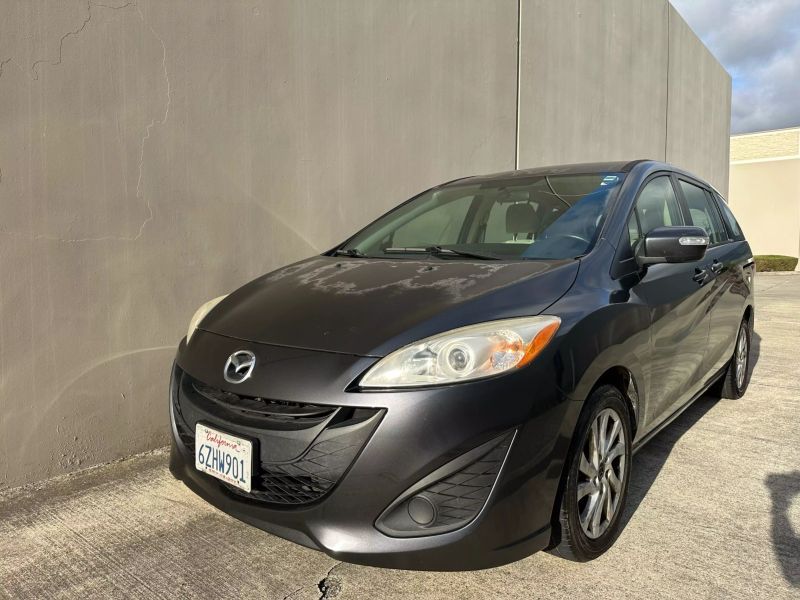 2013 Mazda MAZDA5 Sport