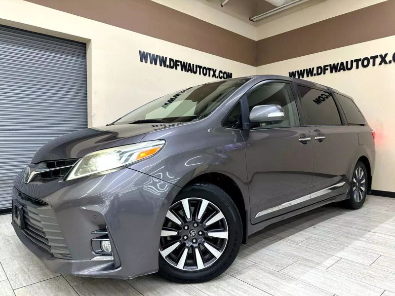 2019 Toyota Sienna Limited Premium