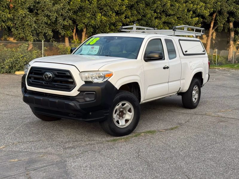 2018 Toyota Tacoma SR