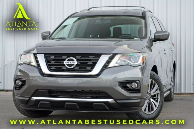 2020 Nissan Pathfinder SV