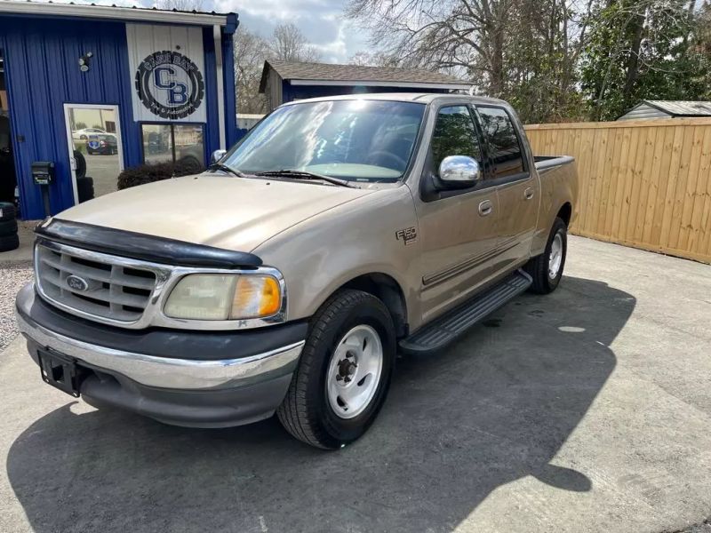 2002 Ford F-150 Base